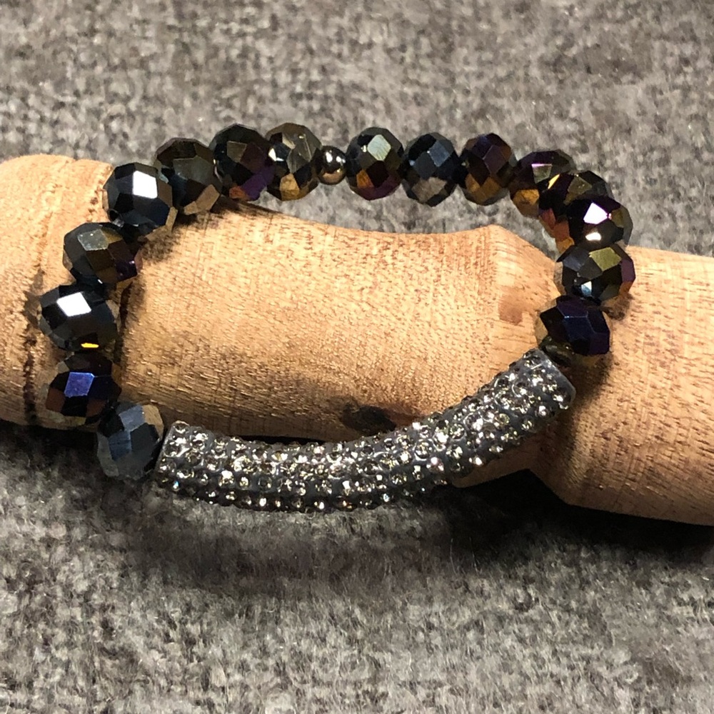Black Bead and Pavé Crystal Stretch Bracelet